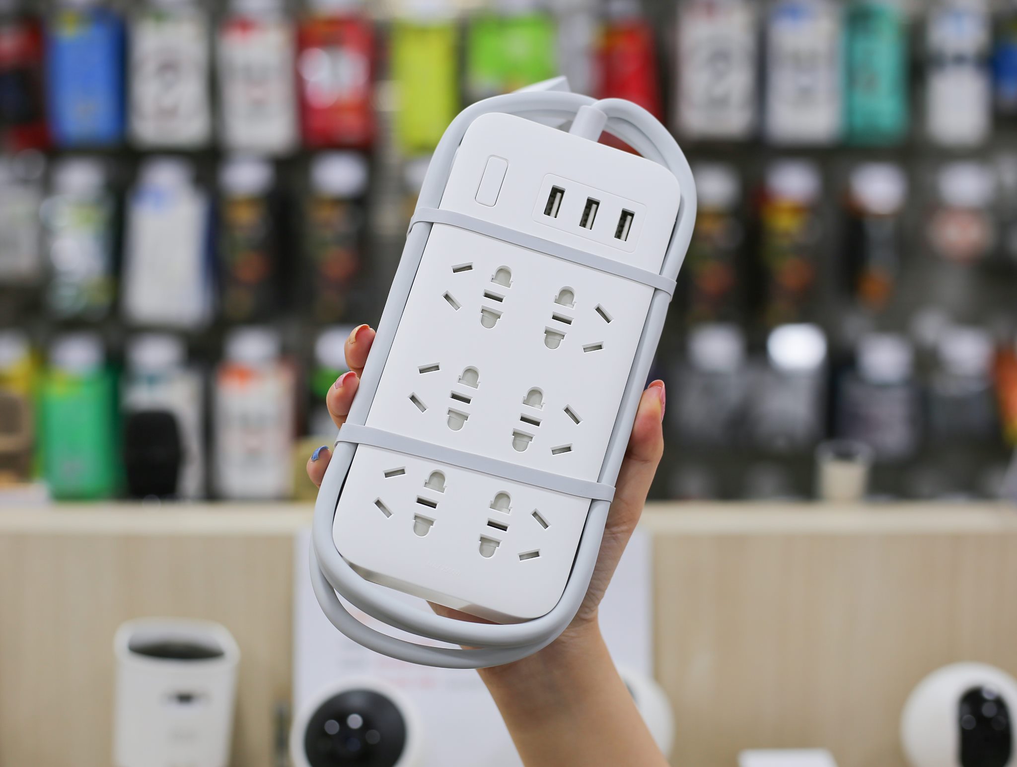 Ổ cắm điện 6 đầu tích hợp 2 cổng sạc nhanh USB ZMI CX05/Xiaomi