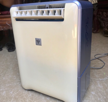 Máy Hút Ẩm Sharp CV-R63CX: Hiệu Suất Vượt Trội Cho Không Gian Sống Khô Ráo và Sạch Sẽ