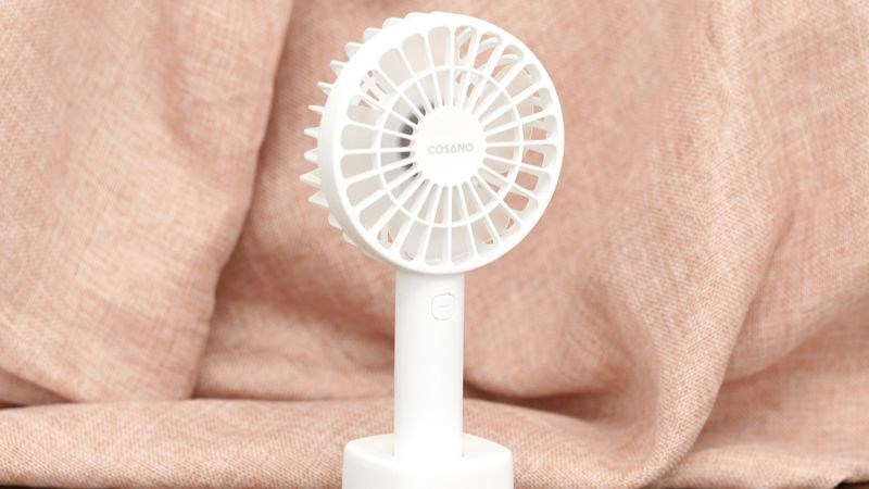 TOP 8 mẫu quạt mini để bàn làm việc cực rẻ sử dụng cho ngày hè