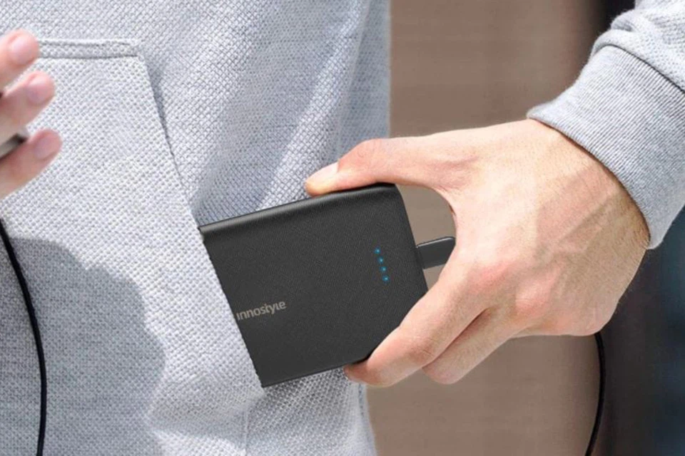 Hướng dẫn cách sử dụng sạc dự phòng an toàn, sạc nhanh và bền bỉ 2024