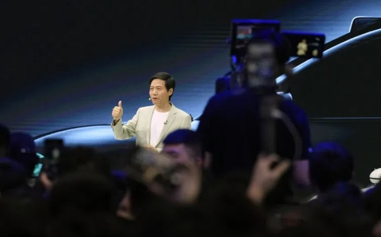 Học theo CEO Xiaomi, lãnh đạo nhiều hãng ô tô Trung Quốc livestream để thúc đẩy doanh số bán hàng