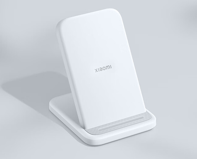 Xiaomi ra mắt đế sạc không dây: Công suất tới 30W, hỗ trợ cả iPhone và Samsung, giá chỉ 350.000 đồng