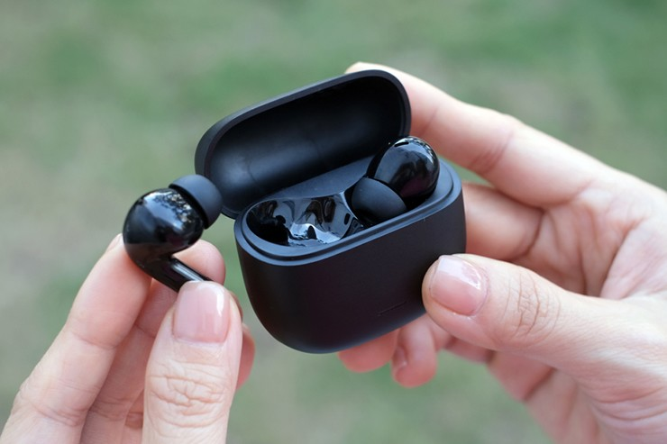 Mẫu tai nghe không dây Xiaomi vượt xa sự mong đợi