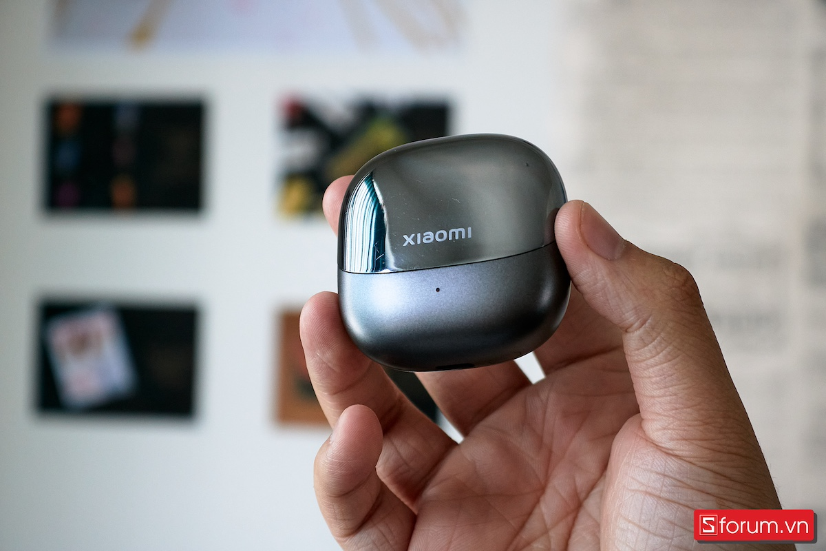 Trên tay tai nghe Xiaomi Buds 5: Thiết kế bóng bẩy sang trọng, chống ồn chủ động, chất âm ngon, giá 2.49 triệu