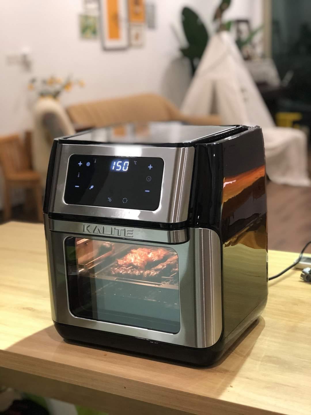 Vỉ Nướng Nồi Chiên Không Dầu: Sự Lựa Chọn Tối Ưu Cho Bữa Ăn Gia Đình