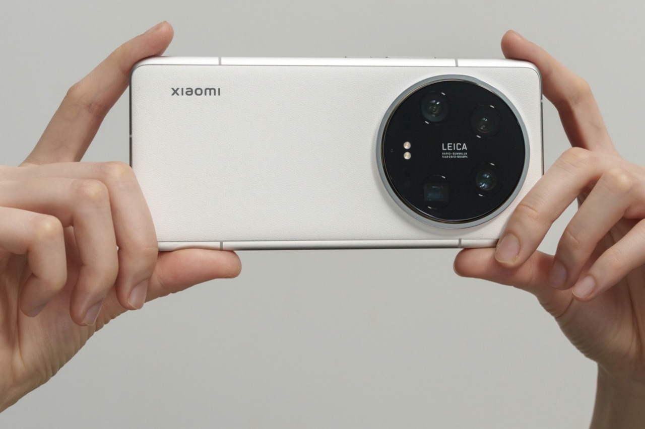 xiaomi-14-ultra-ra-mat-tai-vn-7