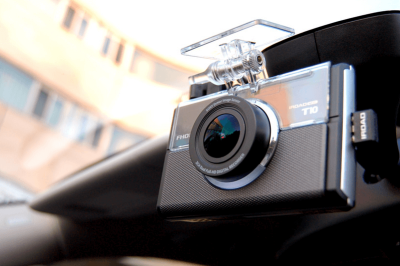 Phụ kiện camera ô tô