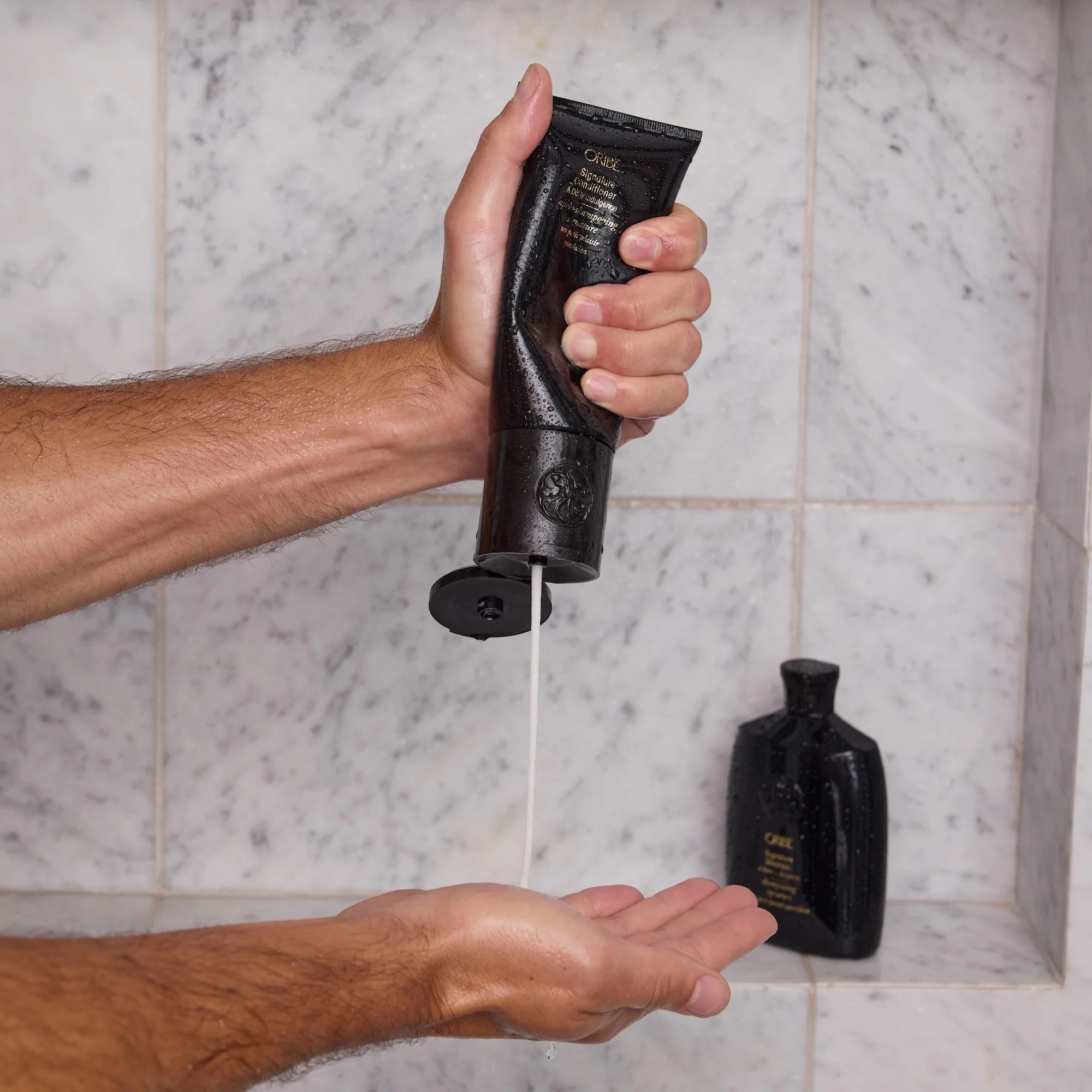 Dầu Xả Oribe Signature Conditioner A Daily Indulgence - Dưỡng Ẩm Và Phục Hồi Chuyên Sâu