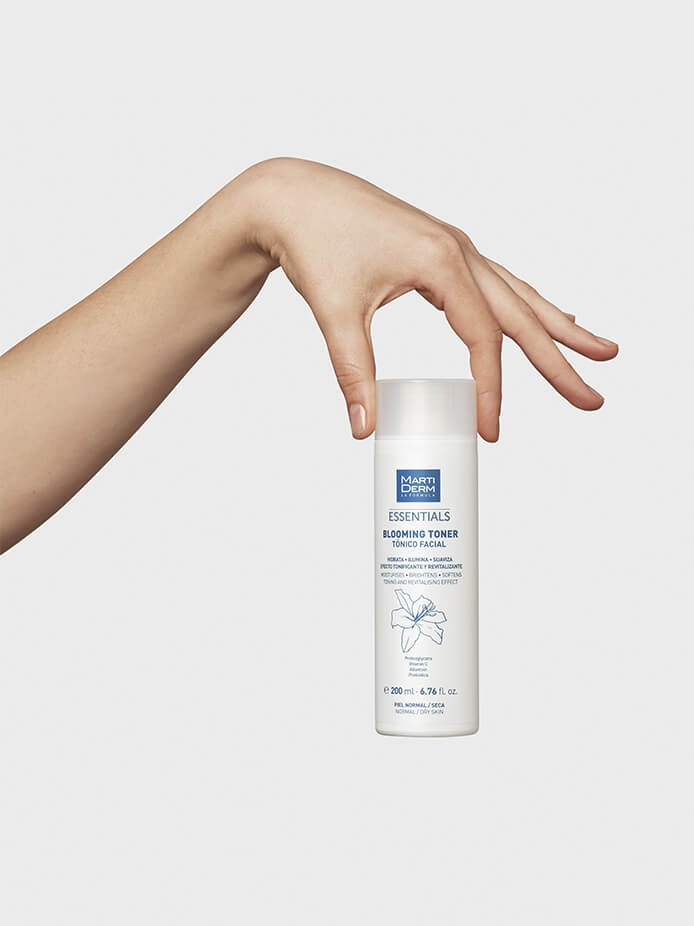 MartiDerm Essentials Blooming Toner - Nước Cân Bằng Dưỡng Ẩm Cho Da Thường Đến Khô