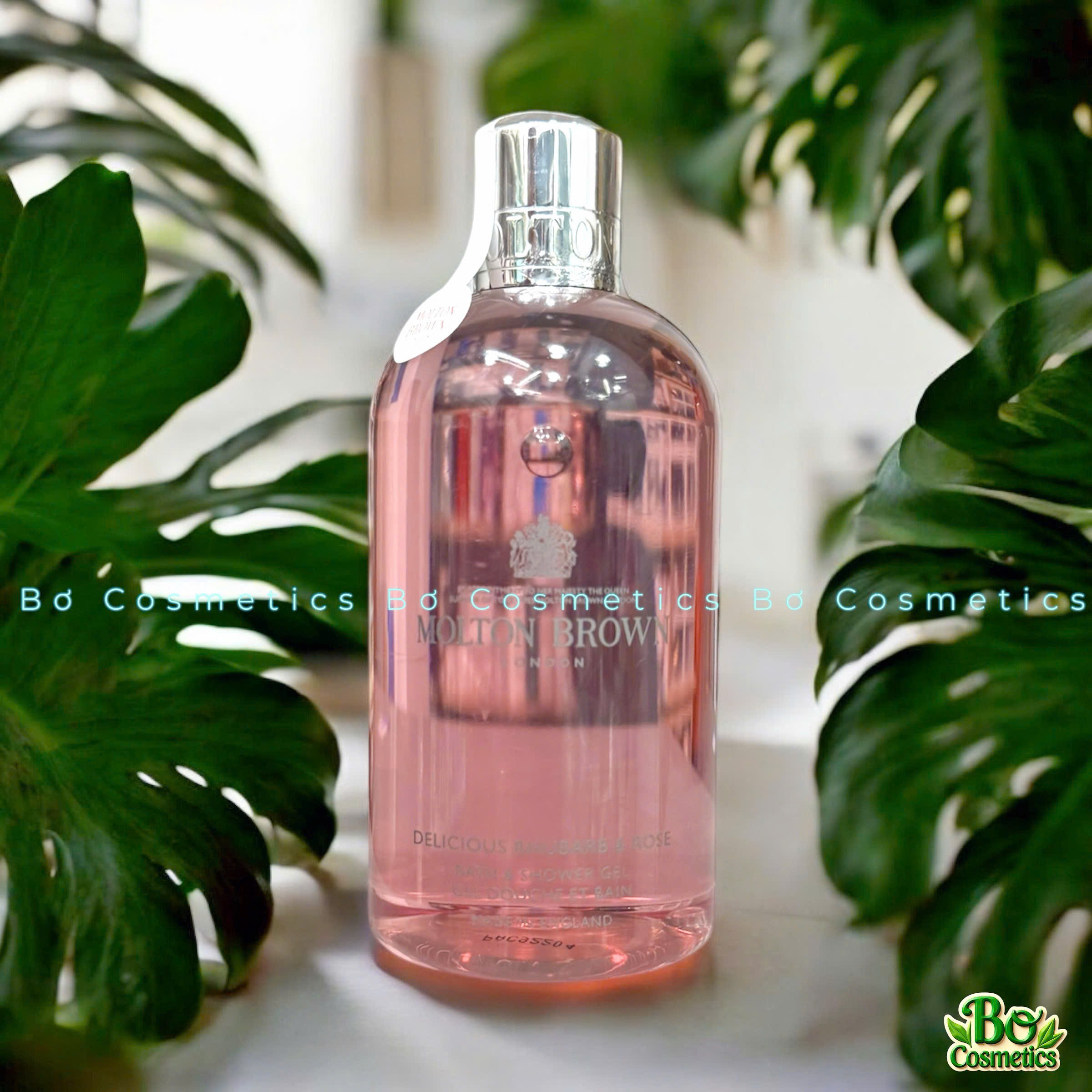 Sữa Tắm Molton Brown Delicious Rhubarb & Rose Bath Shower Gel