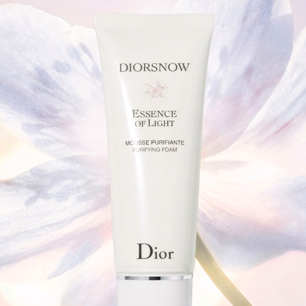Sữa Rửa Mặt Làm Sáng Da Dior Diorsnow Essence of Light Purifying Brightening Foam