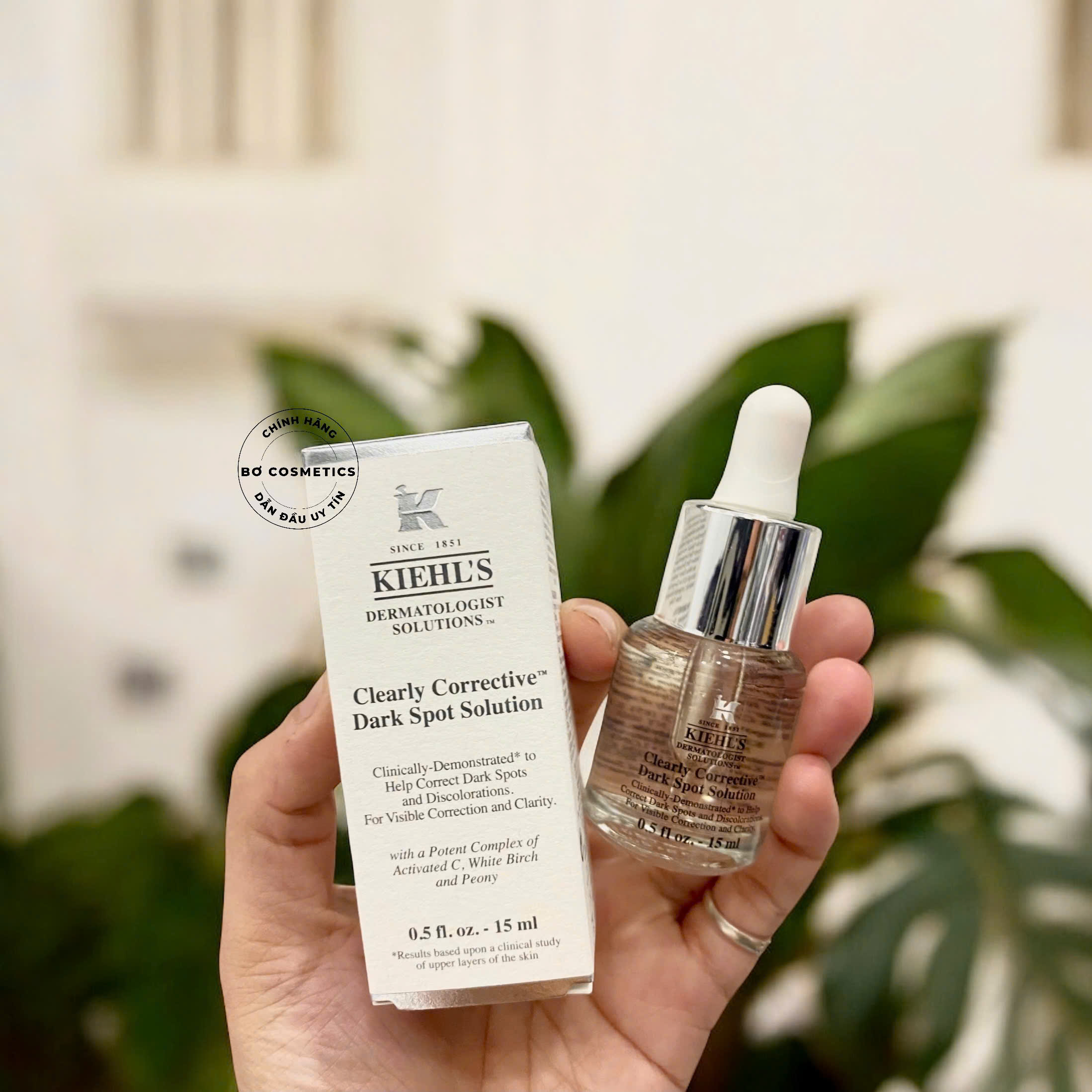 Tinh Chất Sáng Da Mờ Thâm Kiehl's Clearly Corrective Dark Spot Solution 15ml