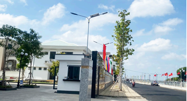 Đèn Năng Lượng Mặt Trời Bùng Nổ Tại Việt Nam: Xu Hướng Tất Yếu Của Tương Lai