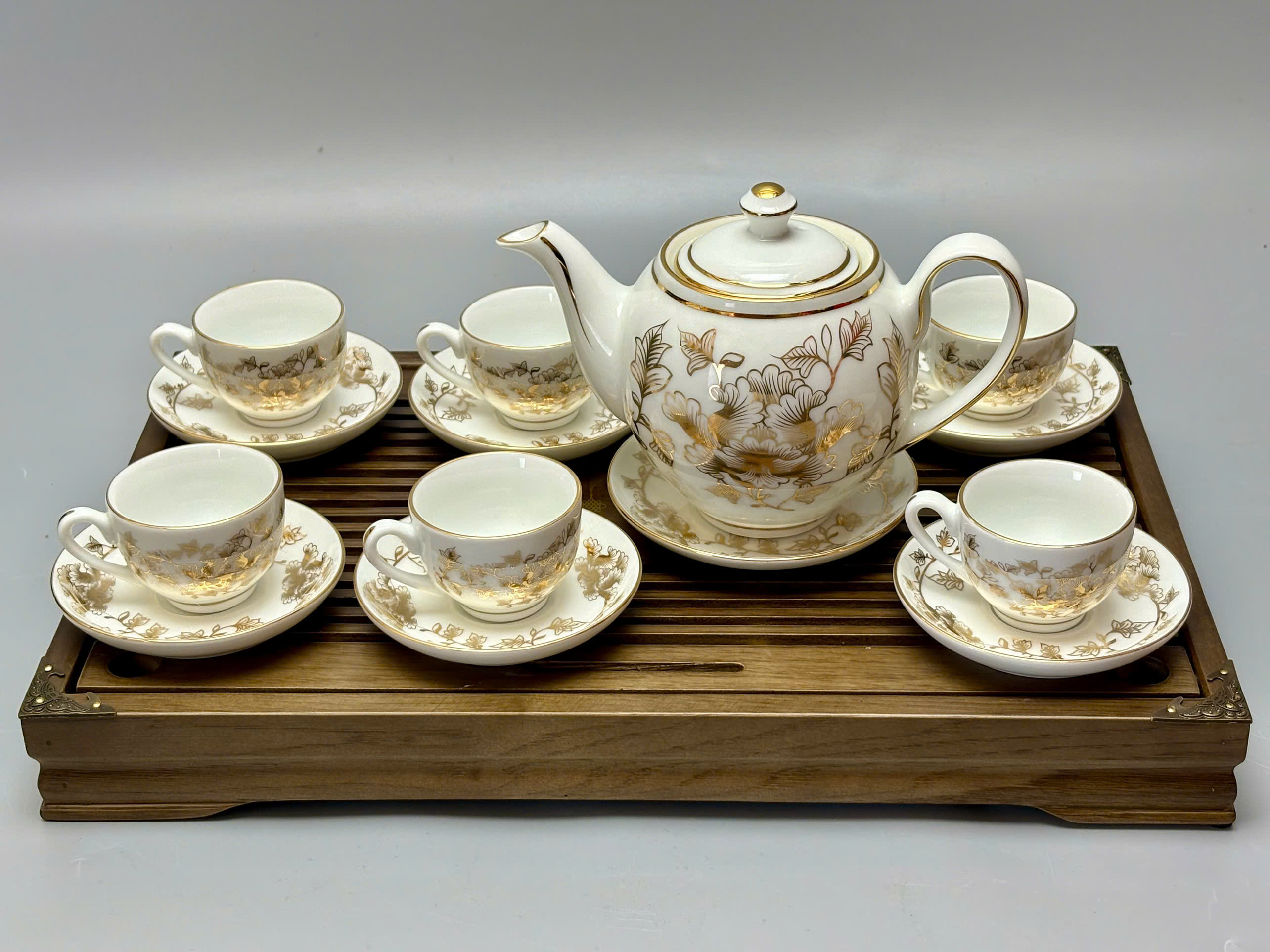 Bộ ấm trà men trắng phù dung gốm chu đậu vẽ vàng 24k