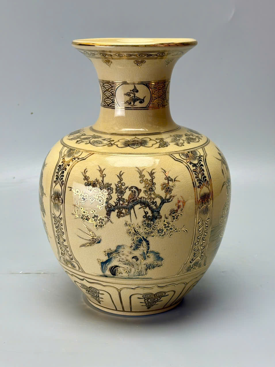 Bình Bảo Châu Cao 28cm tứ cảnh Gốm chu Đậu Vẽ Vàng 24k