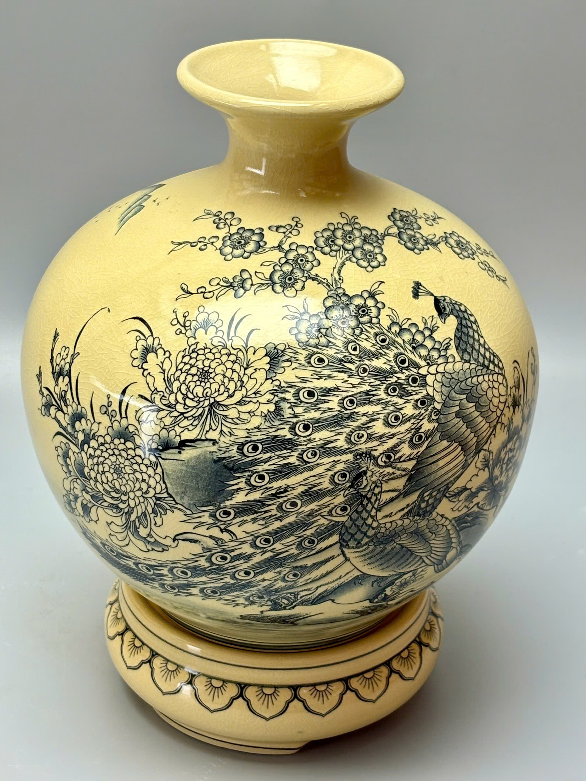 Bình hút lộc công đào truyền thống H30 gốm chu đậu