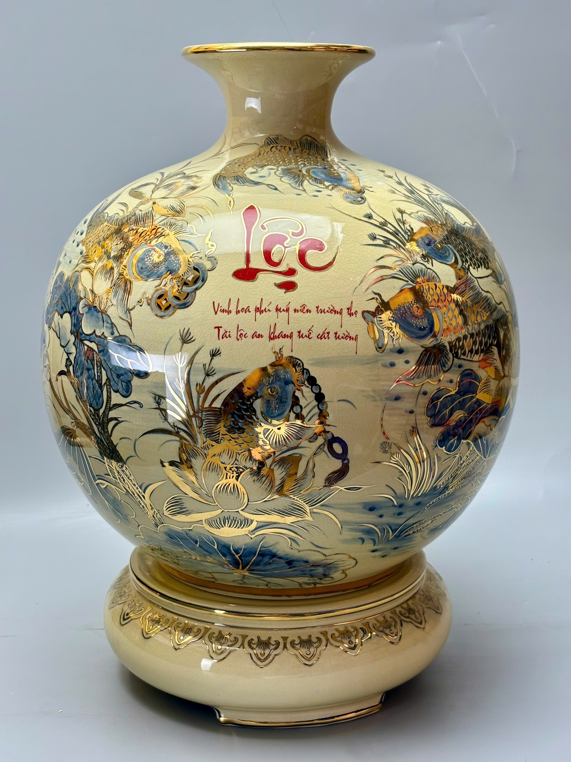 Bình hút tài lộc 45cm cá chép hoa sen chữ lộc gốm Chu Đậu