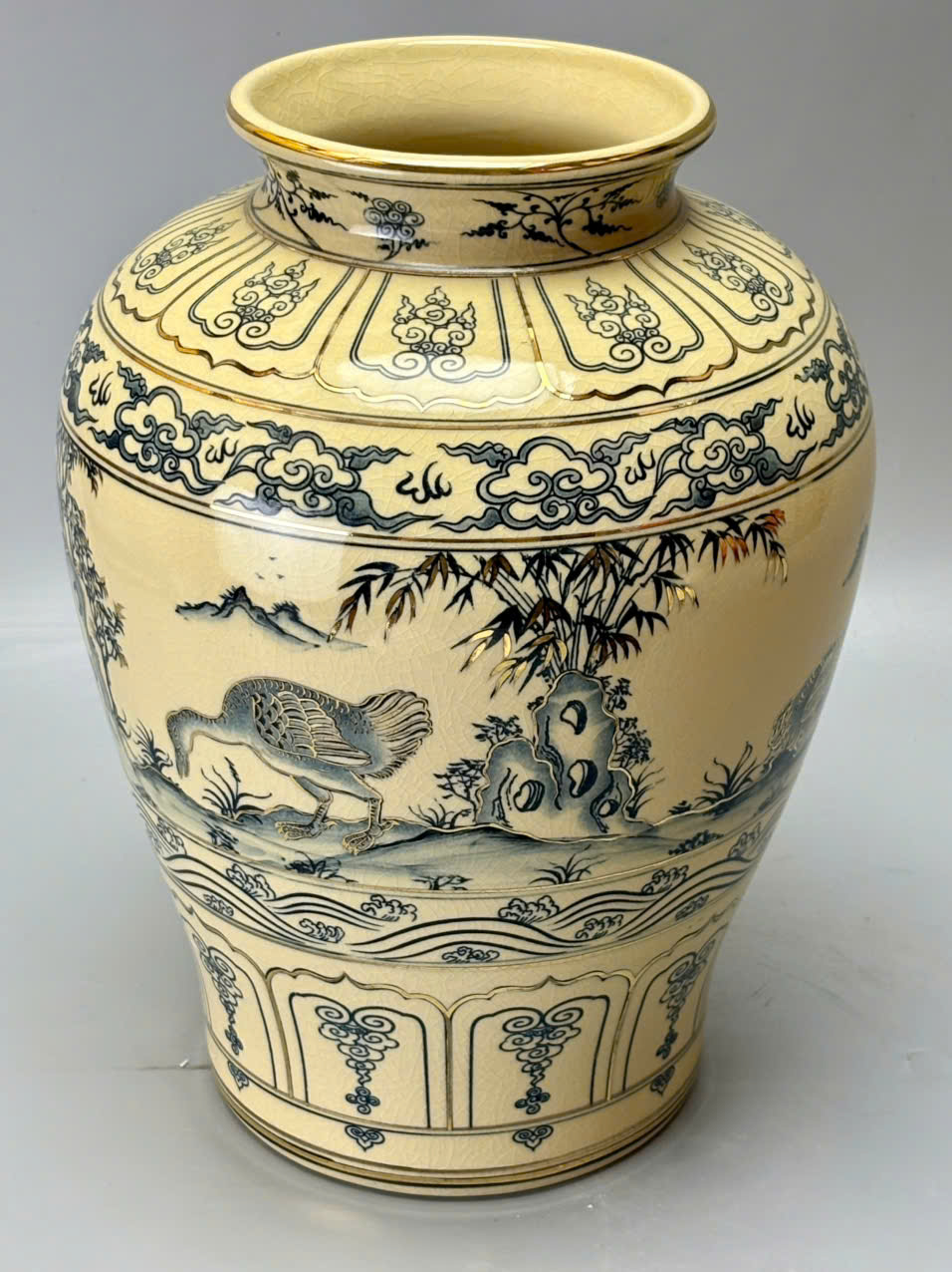 Bình thiên nga cao 33cm gốm Chu Đậu kẻ vàng 24k