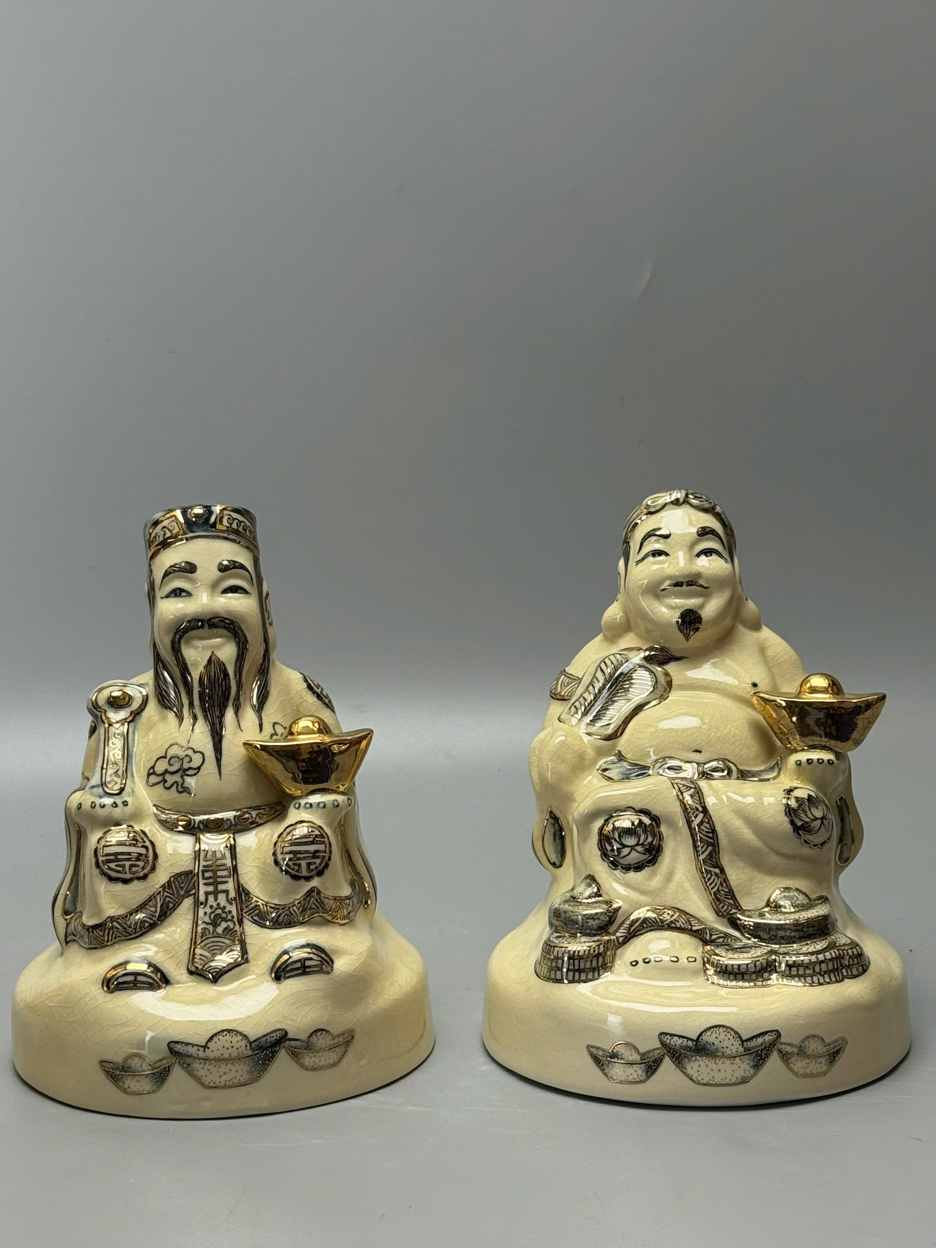 Tượng thần tài thổ địa vẽ vàng gốm Chu Đậu