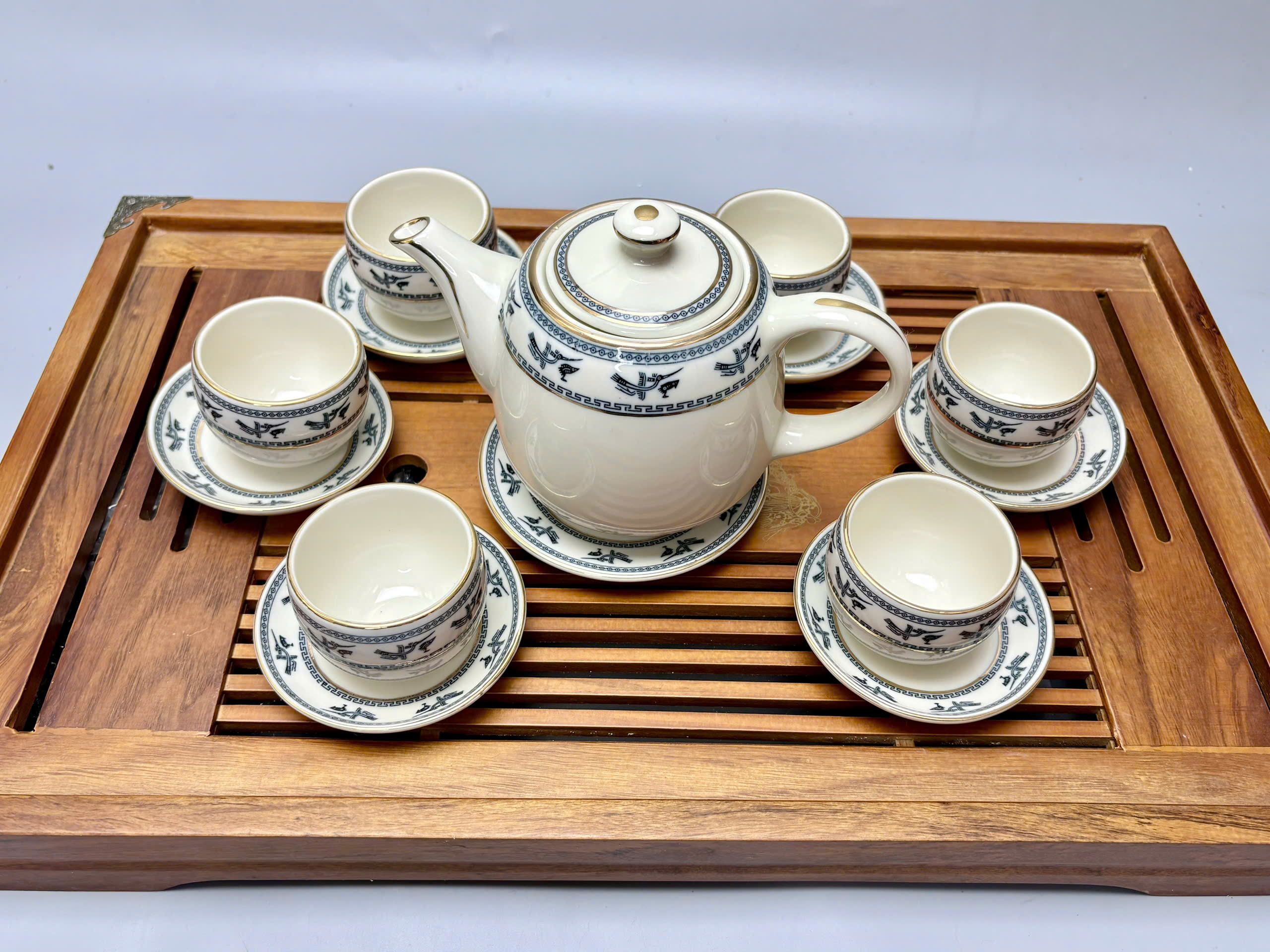 BỘ ẤM TRÀ CAO CẤP MEN SỨ XƯƠNG NHẬP KHẨU TINH XẢO