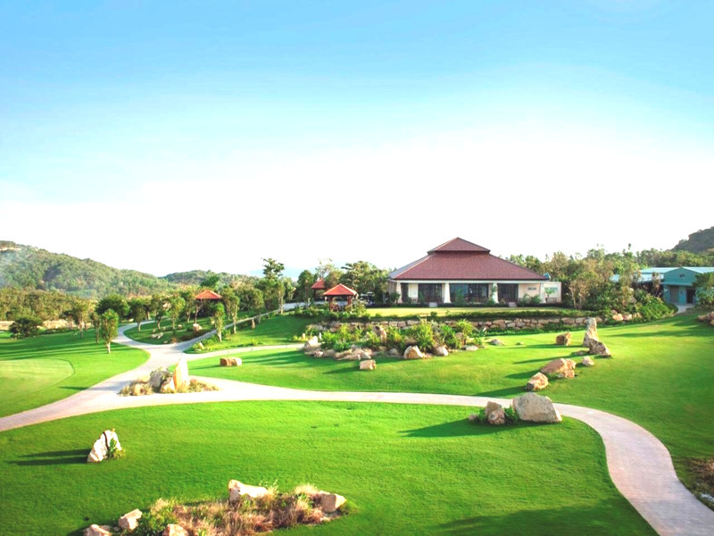 Mở Cửa Thế Giới Kỳ Quan Với Vé Tham Quan Phan Văn Độc Quyền