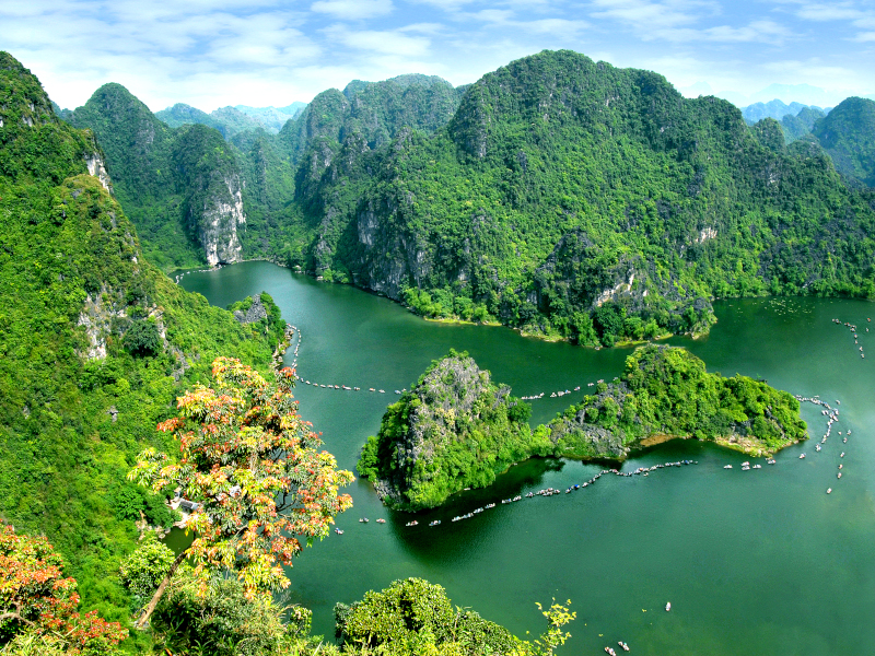 Tận Hưởng Hành Trình Tour Quảng Bình - Hà Nội - Hạ Long - Ninh Bình - Quảng Bình Đầy Hấp Dẫn