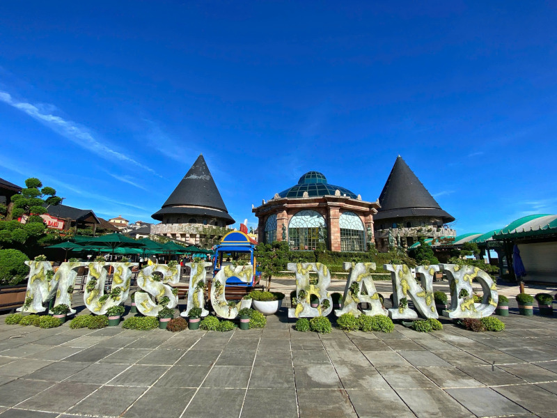 Vé Tham Quan Đà Nẵng - Trải Nghiệm Hành Trình Đáng Nhớ Với Giá Ưu Đãi