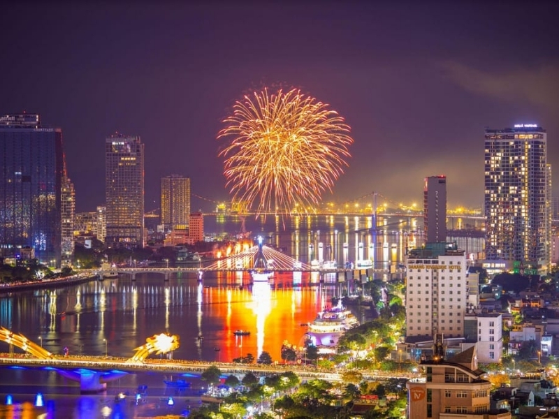 Vé xem pháo hoa Đà Nẵng 2025 - Mua ở đâu uy tín, giá tốt?