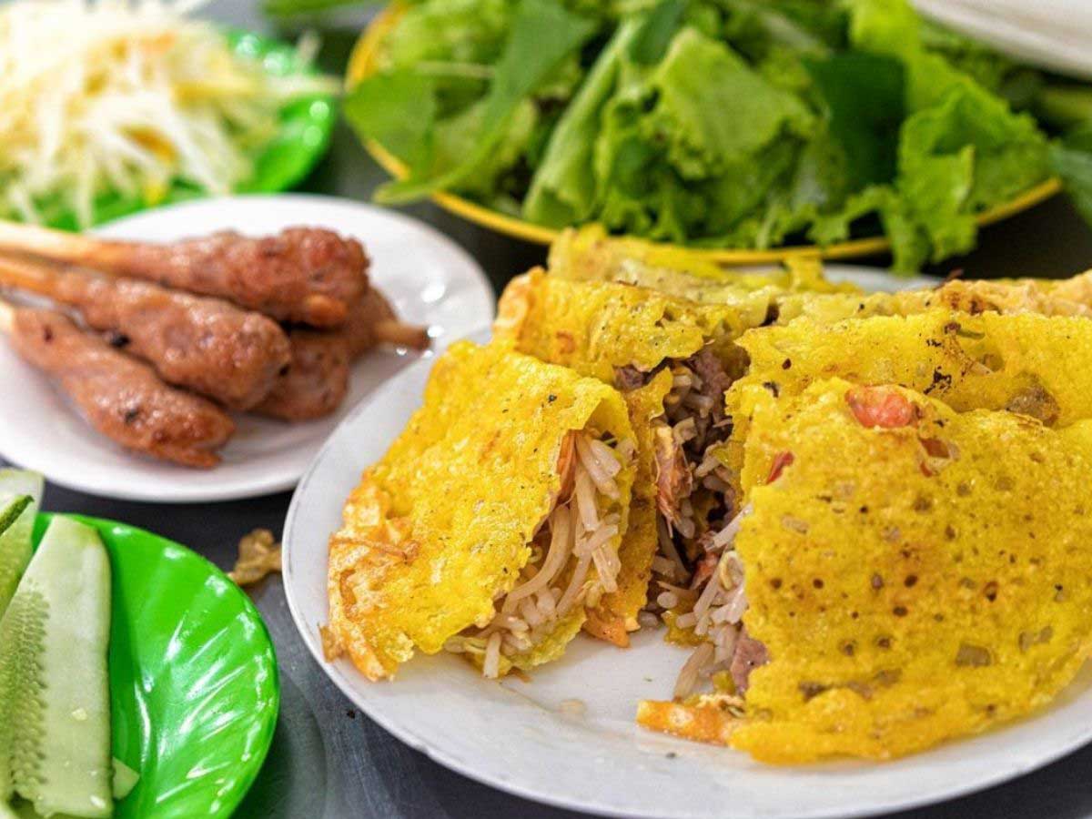 Tới Đà Nẵng đừng bỏ qua bánh xèo, nem lụi