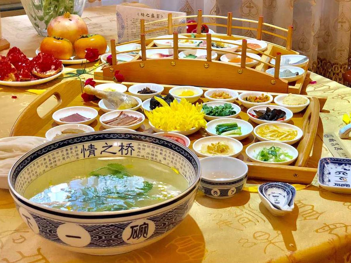 Bún qua cầu (Guo Qiao Mi Xian)
