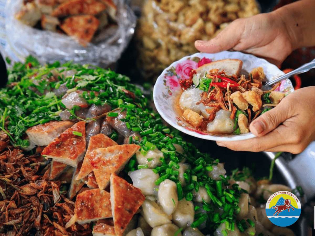 Ẩm thực đặc sắc của Huế