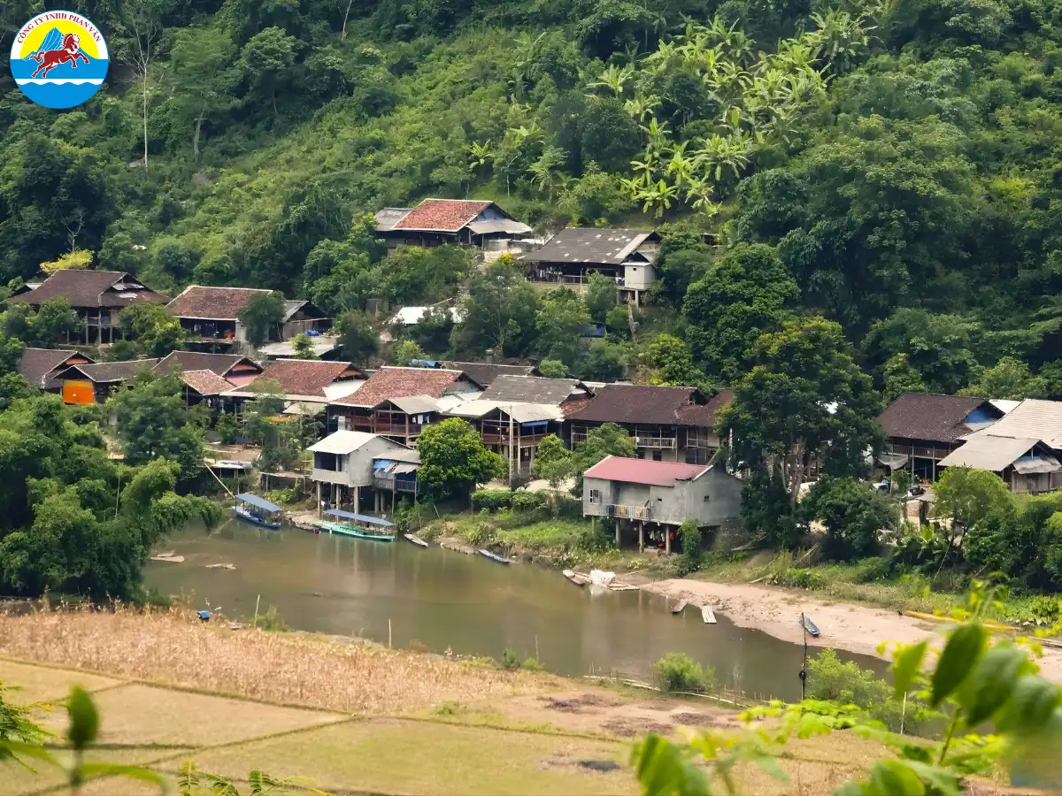 Bản Pác Ngòi