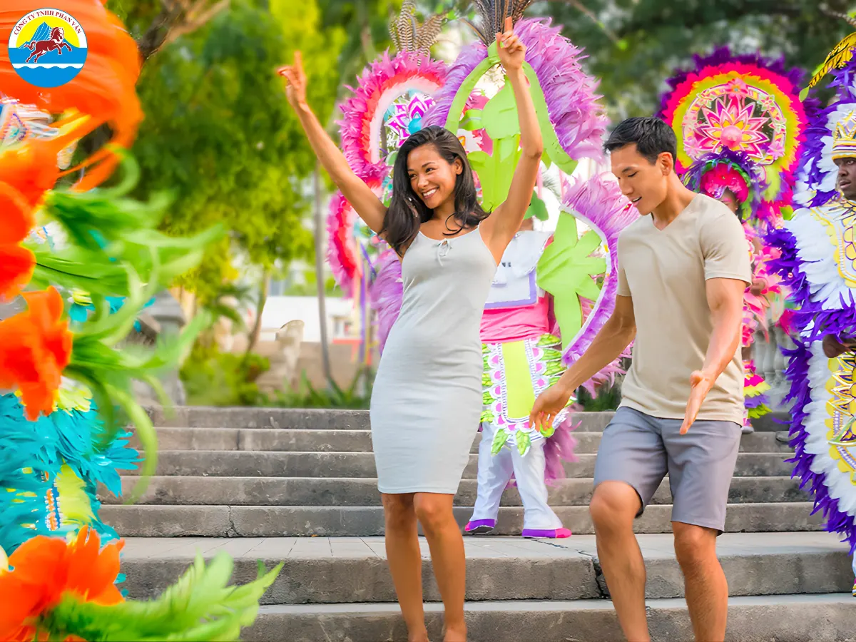 Hòa mình vào lễ hội Junkanoo rực rỡ
