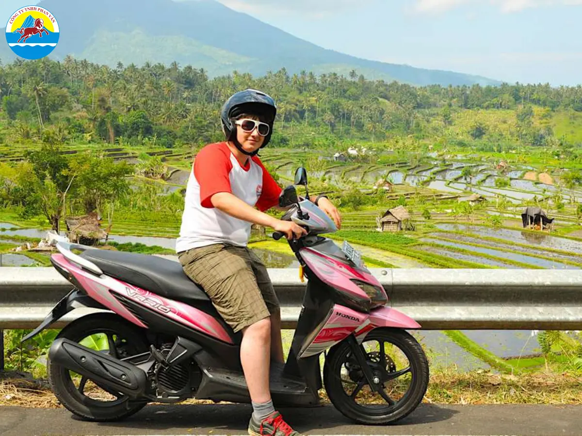 Xe máy là lựa chọn lý tưởng để đi sâu vào các ngóc ngách Bali