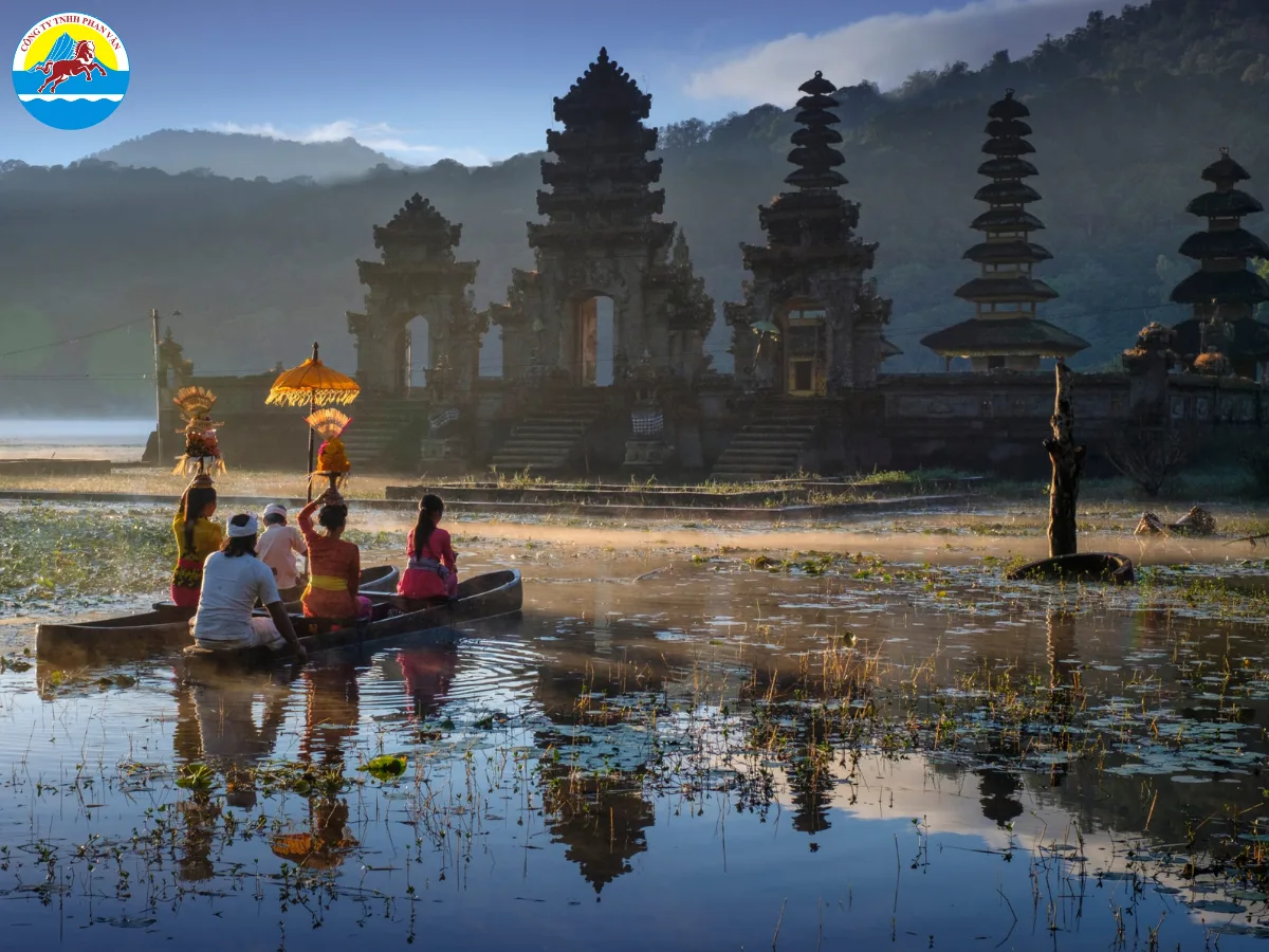 Hồ Tamblingan và Buyan