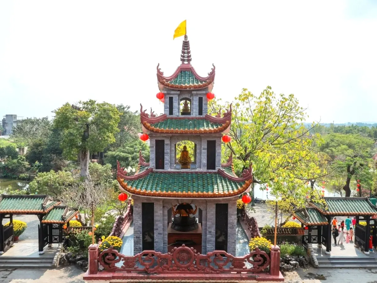 Khám phá Chùa Thiên Hưng