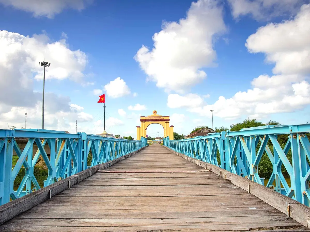 Hiền Lương - Cây cầu nhỏ nối đôi bờ lịch sử