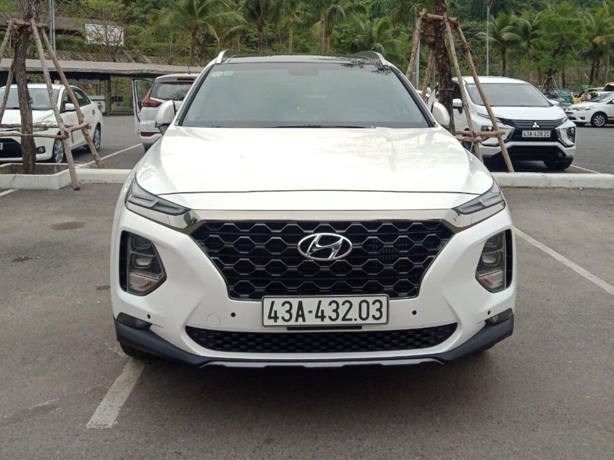 thuê xe tự lái 7 chỗ ở quảng bình