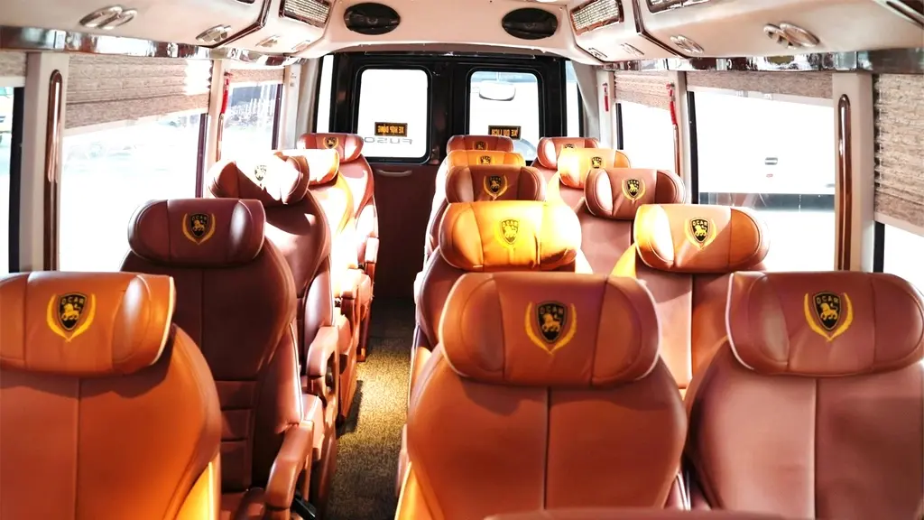 Không gian bên trong xe rộng rãi, tạo cảm giác thoải mái