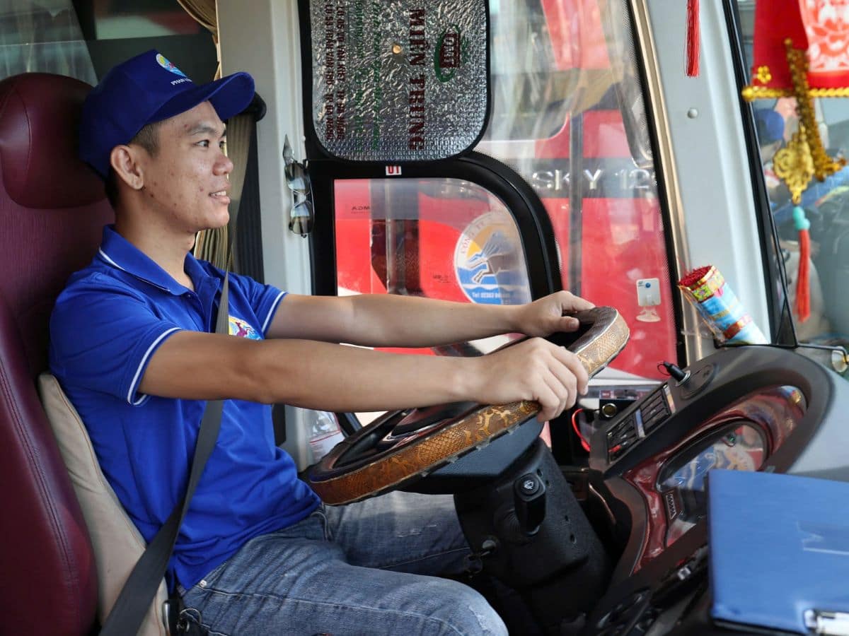 thuê xe đà nẵng đi la vang​