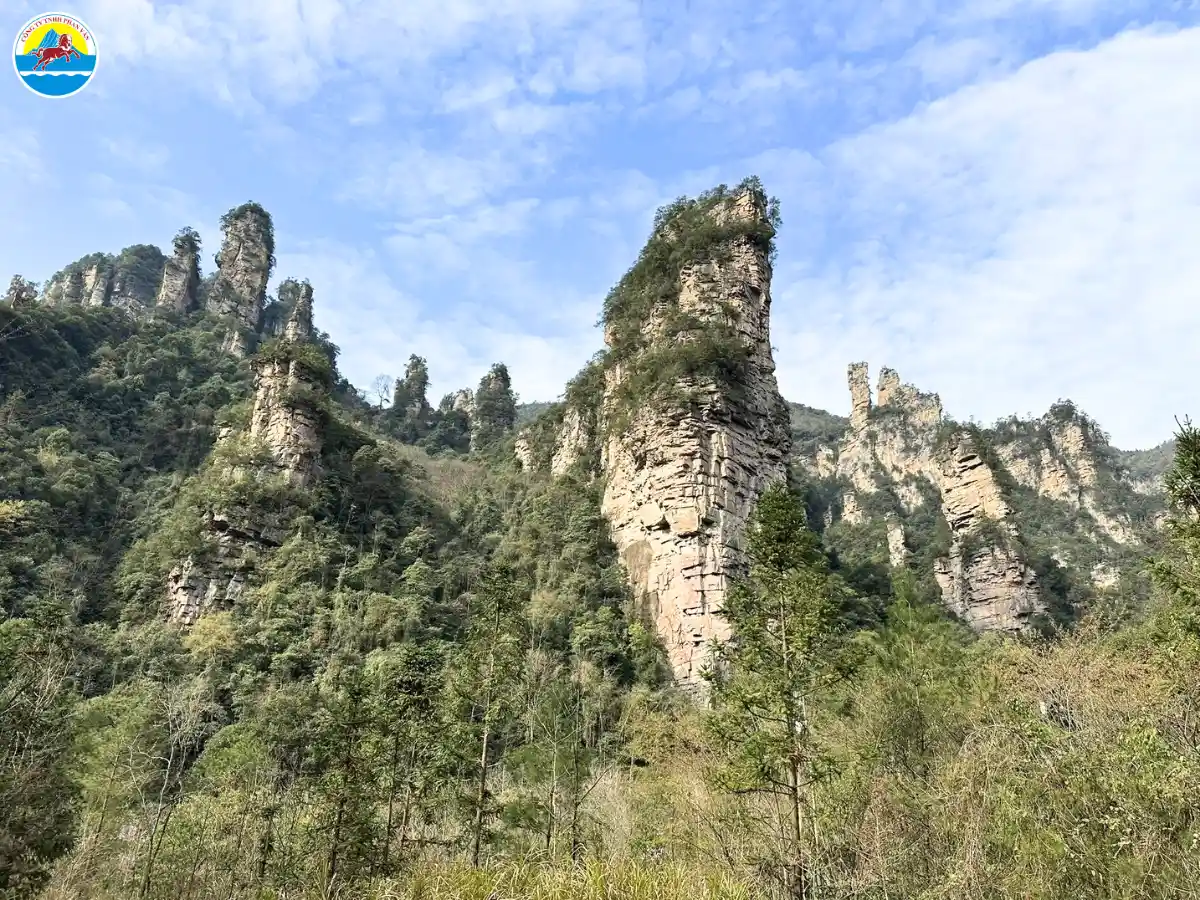 tour phượng hoàng cổ trấn 6 ngày 5 đêm