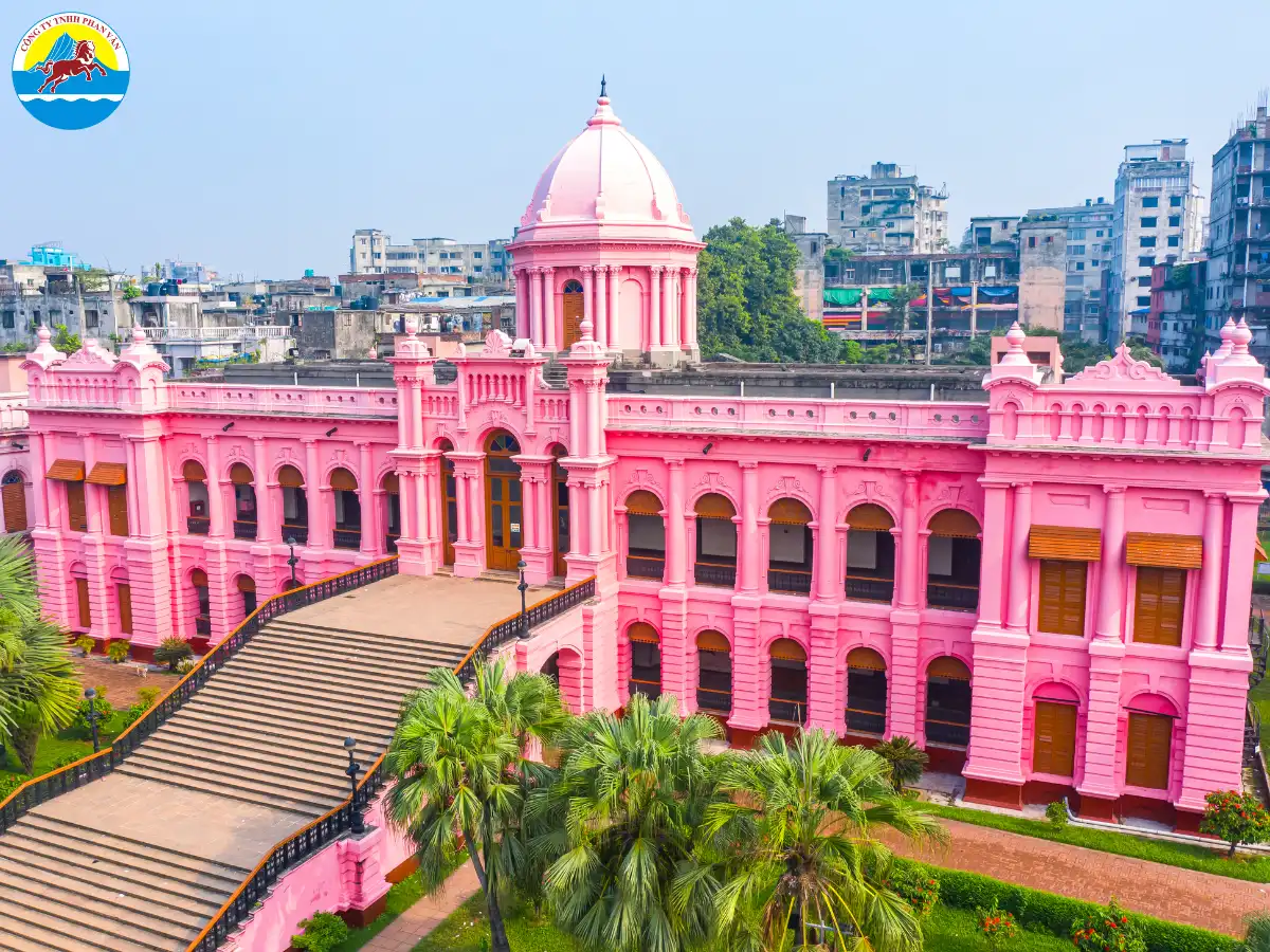 Phan Văn Travel có nhiều kinh nghiệm trong việc tổ chức các tour du lịch Bangladesh