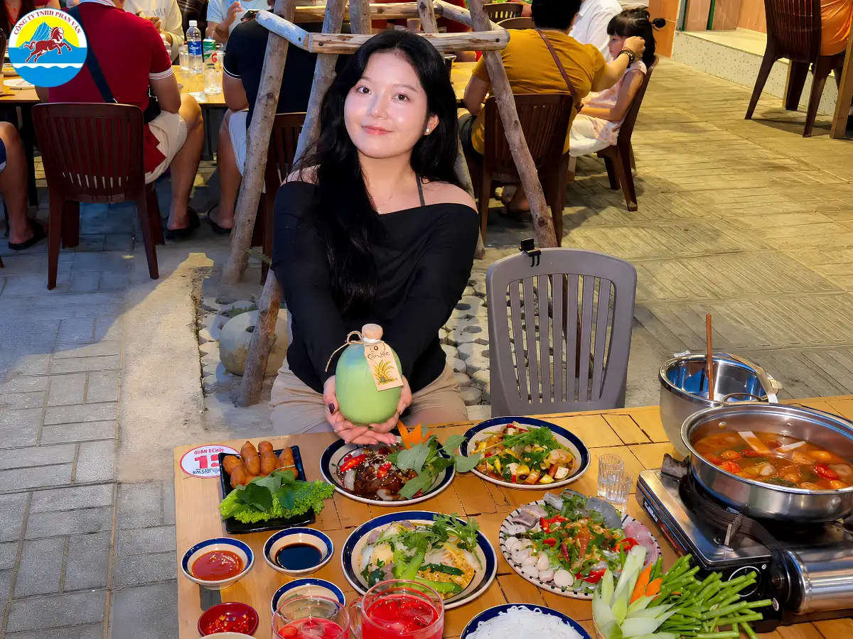Ăn sập hệ thống quán dọc bờ kè