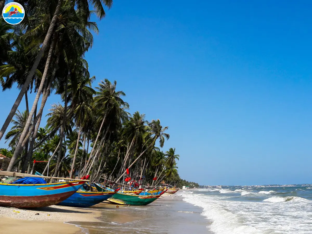 hàm tiến có gì chơi​