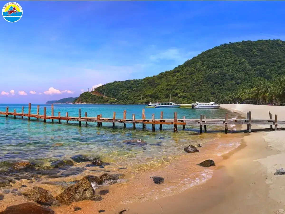 du lịch biển hội an​