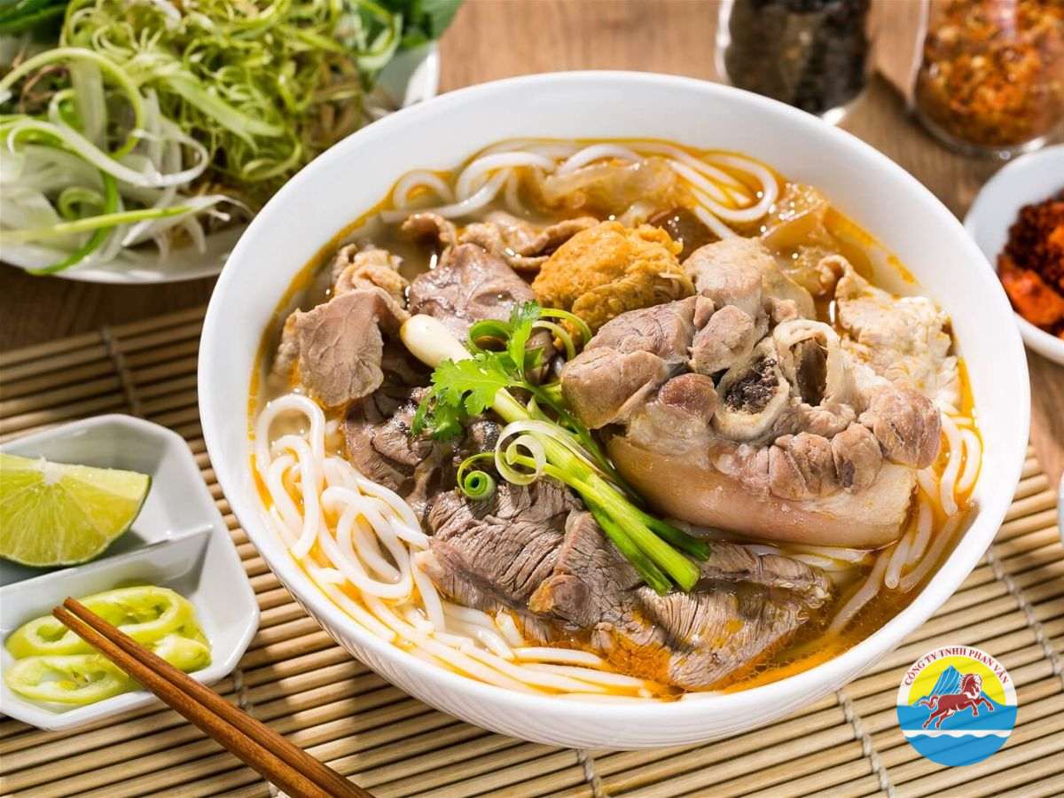 Bún bò Huế