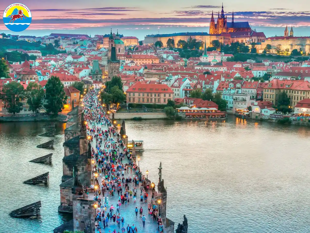 Praha là thủ đô nên giá phòng sẽ cao hơn các thành phố khác một chút