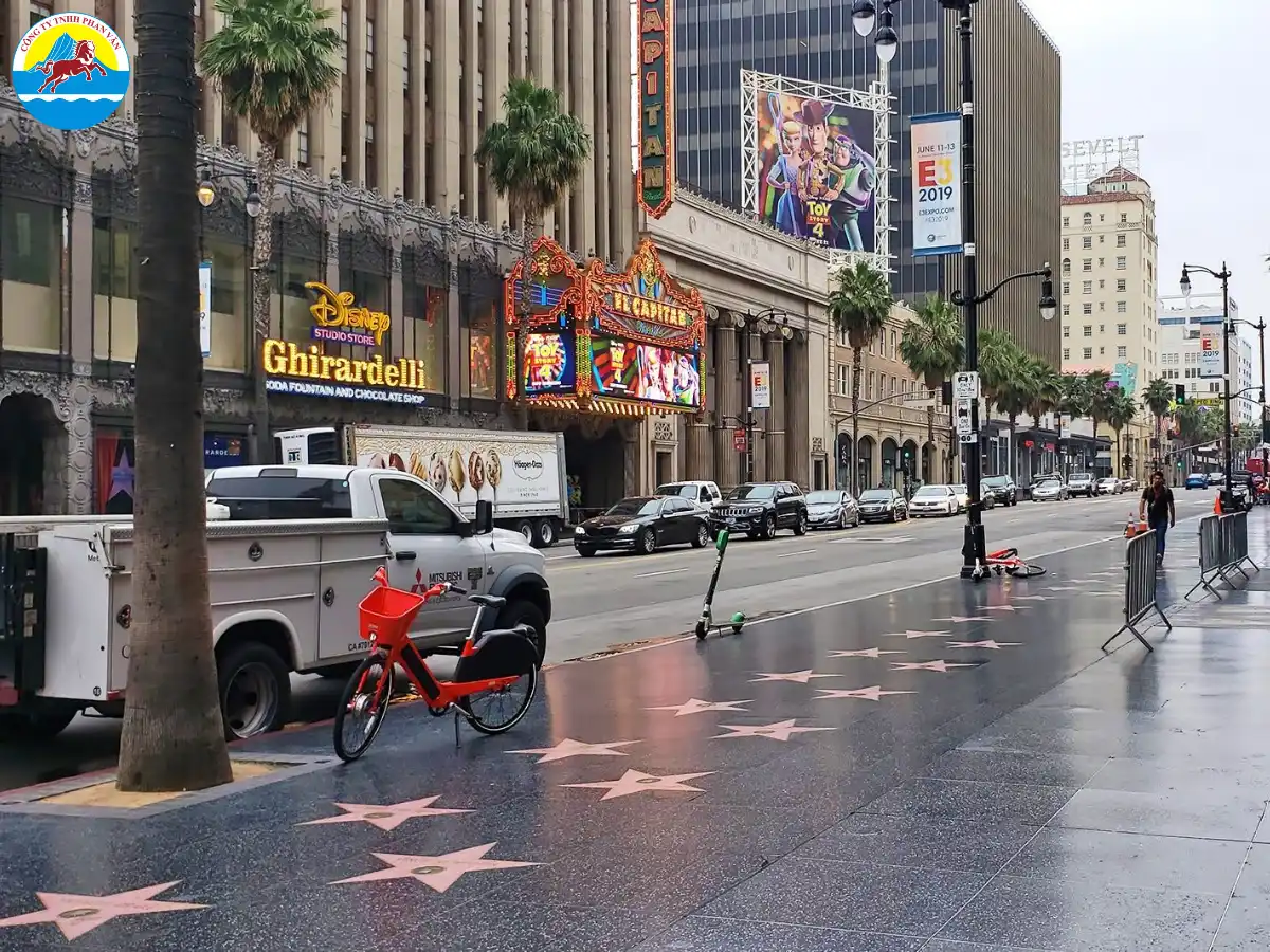 Đại lộ Danh vọng Hollywood