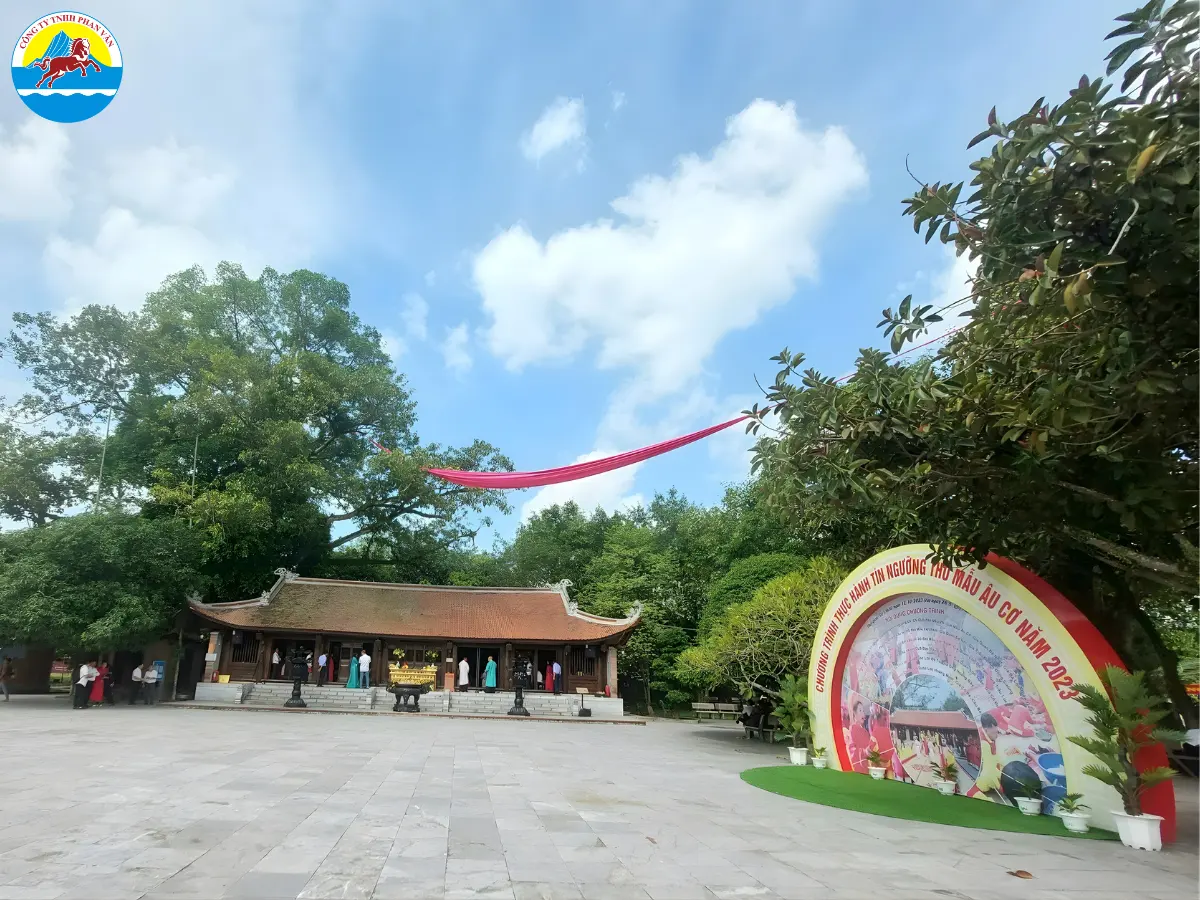 Đền Mẫu Âu Cơ Hạ Hòa