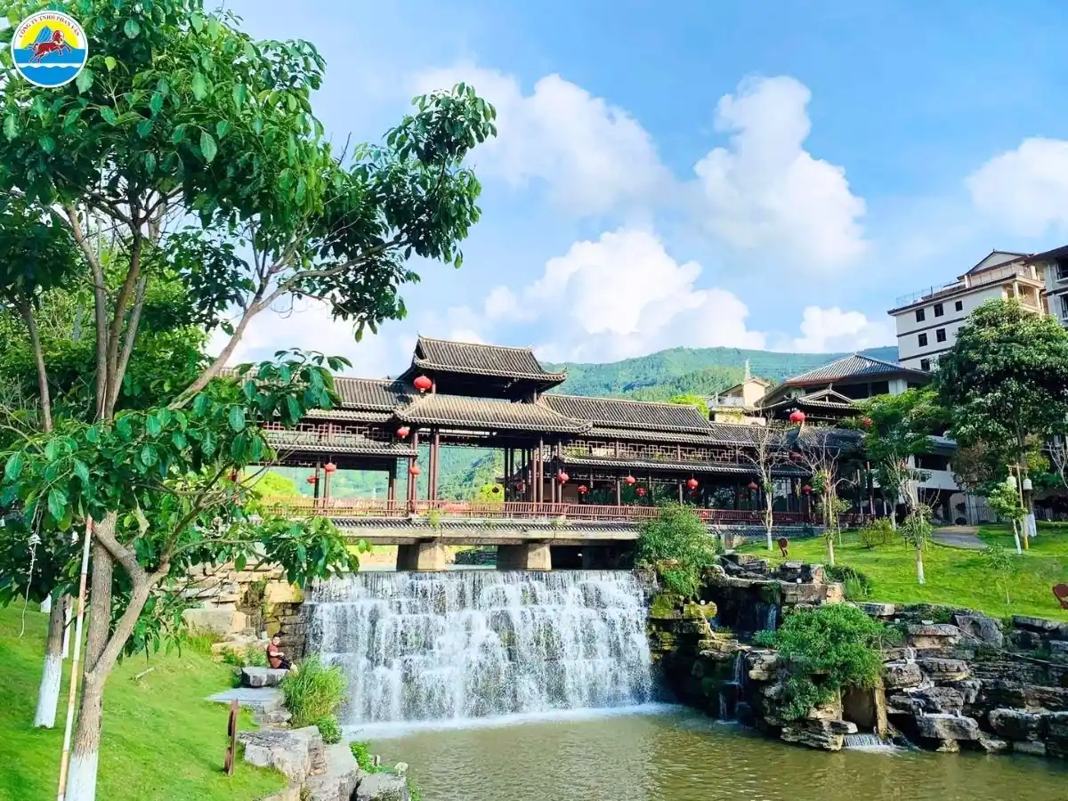 tour hà khẩu bình biên